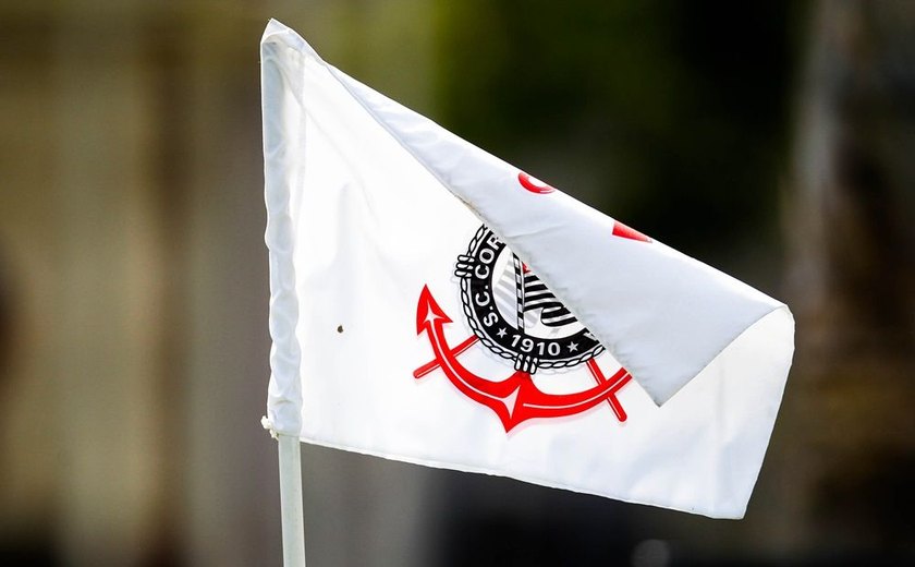 Diretor do Corinthians aponta irregularidades nas contas de 2014