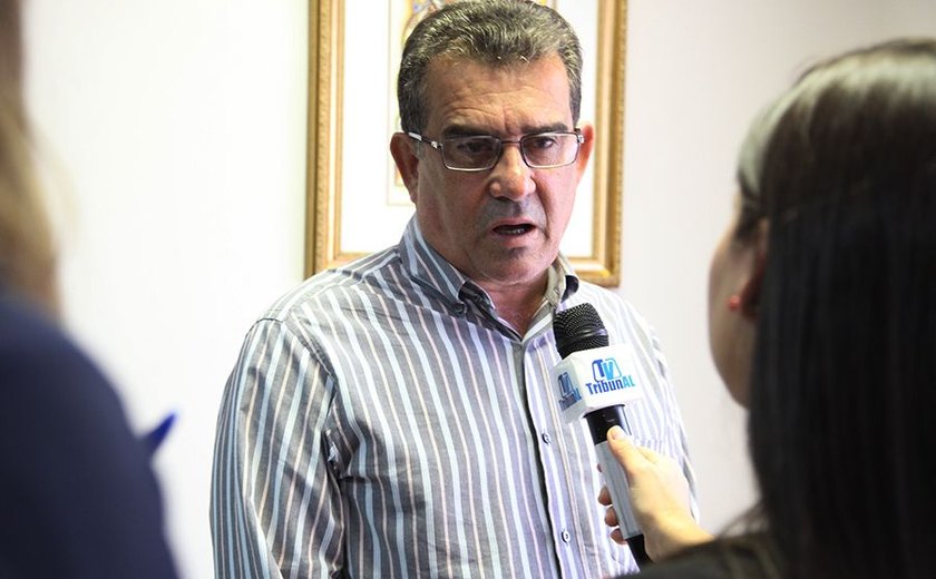 Ex-prefeito Jorge Dantas é denunciado por contratação ilícita de locadoras de carros