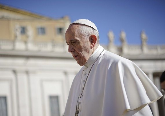 Papa Francisco estaria refletindo sobre ordenação de homens casados