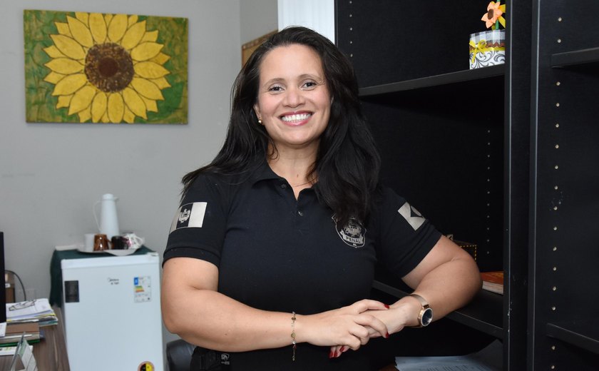 Policial penal da Seris é agraciada com Medalha Sílvio Vianna