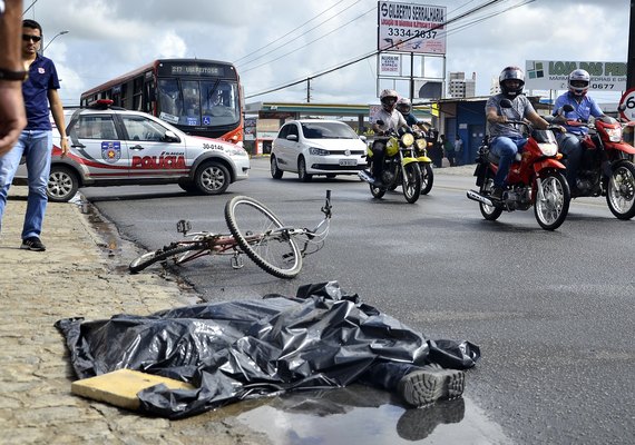 Número de acidentes com bicicletas em Maceió aumenta 275% em 2021