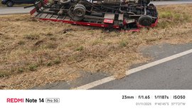 Motorista morre em capotamento de caminhão na AL-220, em Batalha