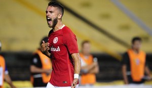 Internacional vence Criciúma de virada na Primeira Liga