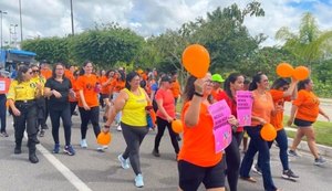 Em Arapiraca, mulheres fazem caminhada pelo fim da violência