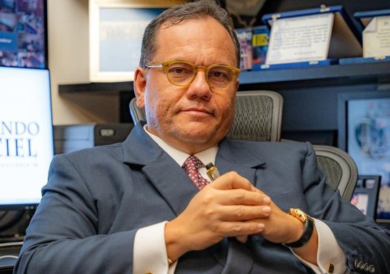 Advogado Fernando Maciel receberá Comenda Desembargador Orlando Monteiro