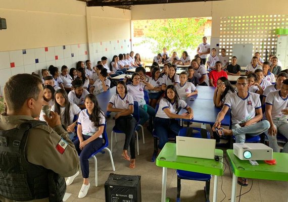 Polícia Militar fortalece ações ostensivas e preventivas nas unidades de ensino