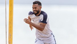 CSA segue buscando reforços no mercado