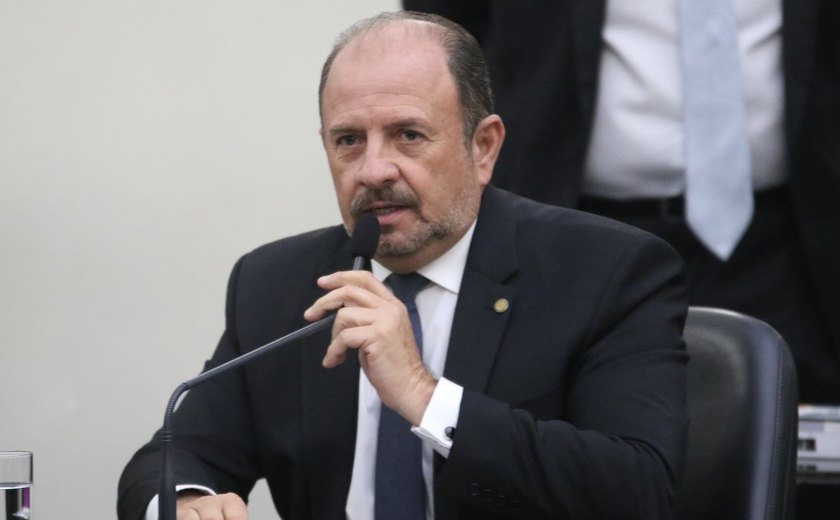 Aprovado projeto que prevê vacinação domiciliar para pessoas com TEA