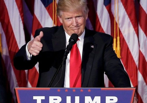 Trump diz que vai trabalhar por paz justa e duradoura no Oriente Médio