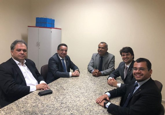 Comissão de Fiscalização e Controle da ALE elege Marcos Barbosa