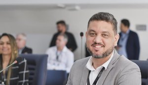 Prévias carnavalescas: CRF/AL alerta para os riscos da mistura de medicamentos e bebidas alcoólicas