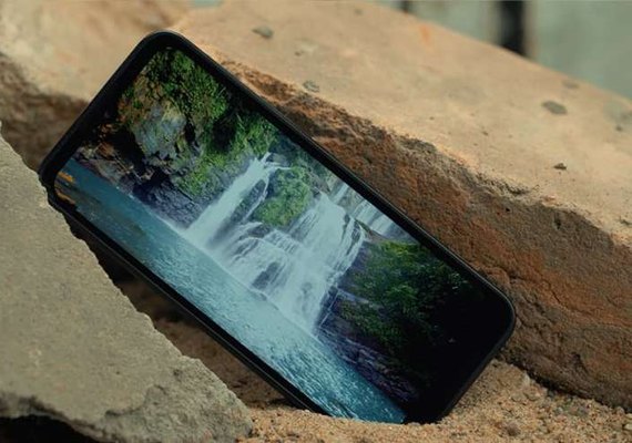 Motorola Defy: celular resistente é homologado pela Anatel no Brasil