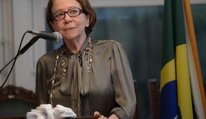 Fernanda Montenegro está hospitalizada no Rio de Janeiro