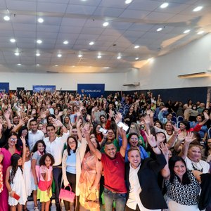 Diretores e coordenadores eleitos pela comunidade escolar são empossados na  rede municipal de ensino