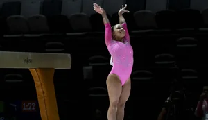 Brasil se despede do Mundial de Ginástica Artística sem medalhas