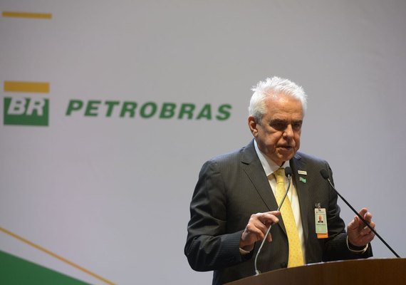 Caixa da Petrobras deve ser reduzido para US$ 10 bilhões