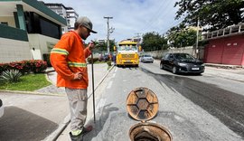 Operação Línguas Sujas flagra despejo irregular de esgoto em prédio na Jatiúca