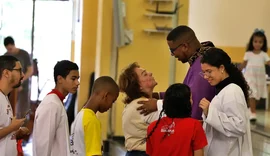 Em igreja na Penha, fiéis rezam por paz e proteção em semana de horror