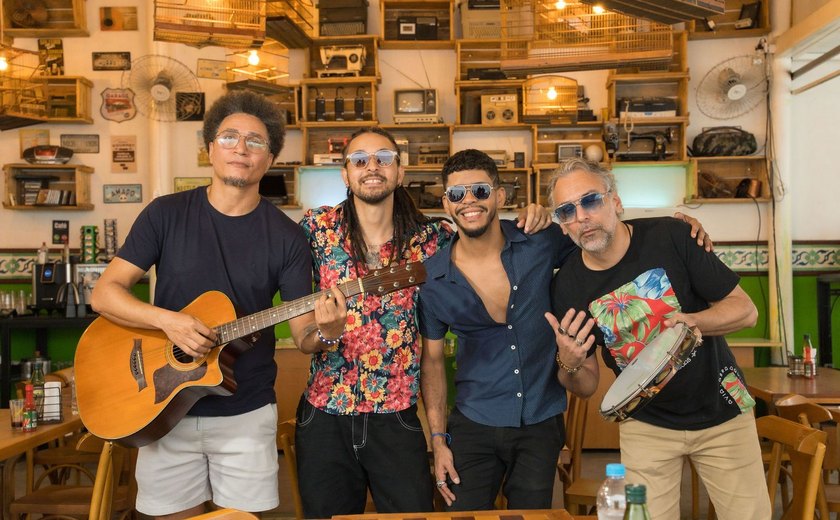 Músicos alagoanos desafiam rótulos em encontro inédito entre samba e brega no mesmo palco