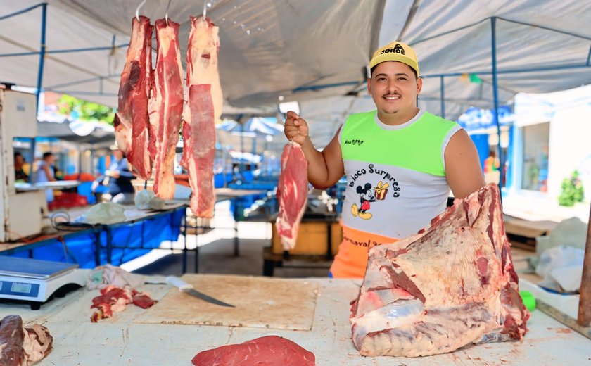 Em Pão de Açúcar, Prefeitura adota moderno alinhamento na sua tradicional feira-livre