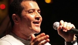 Supermercado se desculpa com Beto Barbosa após prisão do cantor