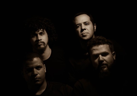 O Vinil voltou: shows das bandas Casa da Mata e Gato Negro nesta sexta-feira (30)