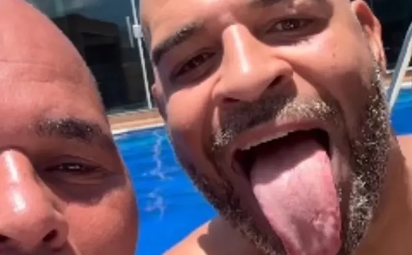 Aloísio Chulapa e Adriano divertem fãs com vídeo descontraído em Maceió