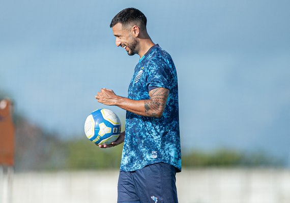 CSA se reapresenta após dois dias de folga