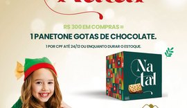 Arapiraca Garden Shopping lança campanha de Natal e distribui panetones aos clientes