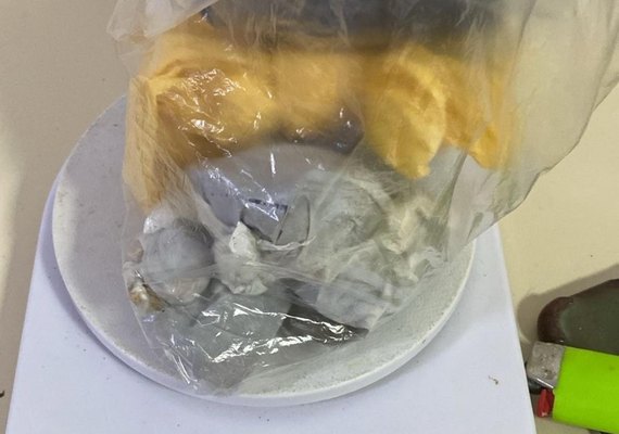 Motociclista é flagrado com maconha e Rohypnol