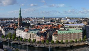 Conheça as cinco cidades mais felizes do mundo em 2025