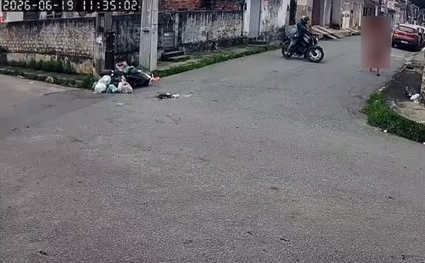 Casal tem casa arrombada e objetos furtados enquanto trabalhava no Jacintinho