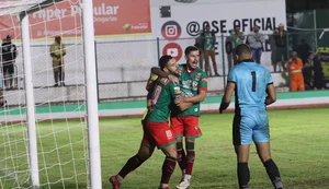 Com dois gols de Júnior Timbó, CSE derrota o Atlético de Alagoinhas em Palmeira dos Índios