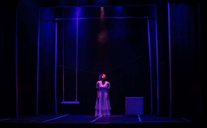 Monólogo “A Infância da Inocência” retorna aos palcos com apresentação no Theatro Homerinho