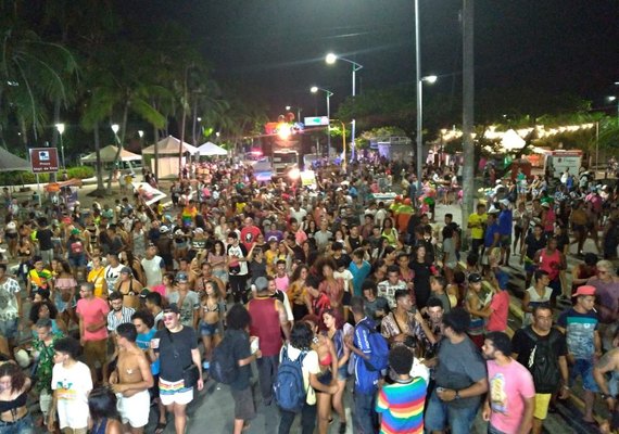Marcha LGBT comemora vitória contra homofobia no Supremos Tribunal Federal