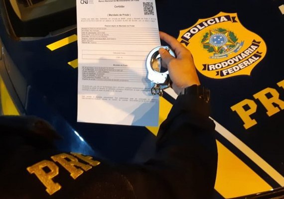 PRF/AL prende condutor por receptação e adulteração em Santana do Ipanema