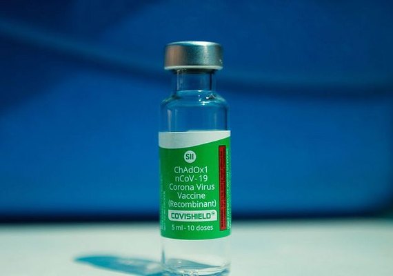 Saúde recebe mais 2,7 milhões de doses de AstraZeneca