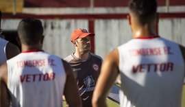 Presidente do Tombense confirma saída do técnico Bruno Pivetti, a caminho do CSA