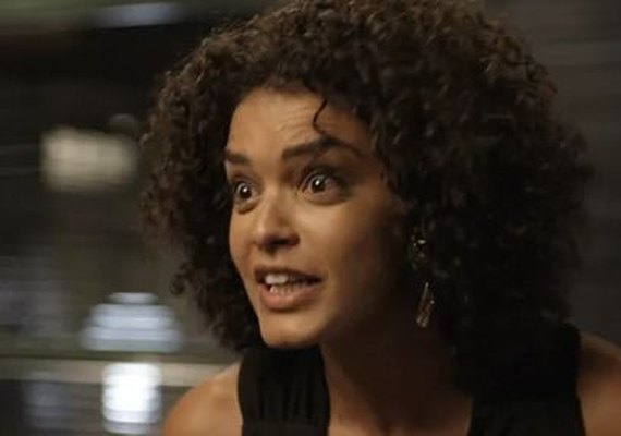 'Rock Story': Nanda surta na gravadora e acaba no manicômio