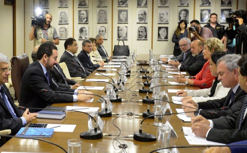 José Carlos Lyra representa Nordeste em reunião da indústria com ministro
