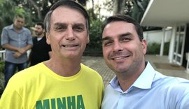 Flávio Bolsonaro diz ser alvo de perseguição que visa atingir presidente