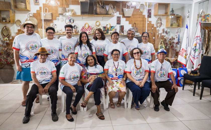 Artesãos de Maceió e filhos de Rás Gonguila se preparam para desfilar na Beija-Flor