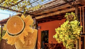 Panela Alagoana praia do Francês será premiado com o troféu no 5º Prêmio Alagoano de Turismo e Gastronomia