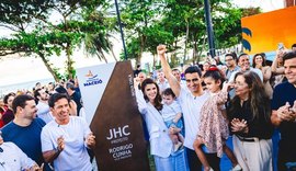 Nova orla de Jaraguá é entregue e área abandonada vira cartão-postal em Maceió