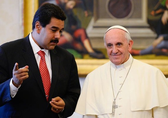 Segundo jornal, Papa Francisco critica Maduro em carta por descumprir acordos