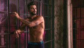 Bruno Gagliasso esbanja sensualidade em campanha de cuecas