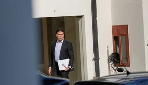 Moraes pede extradição de Alexandre Ramagem; PF detalha fuga pela Guiana