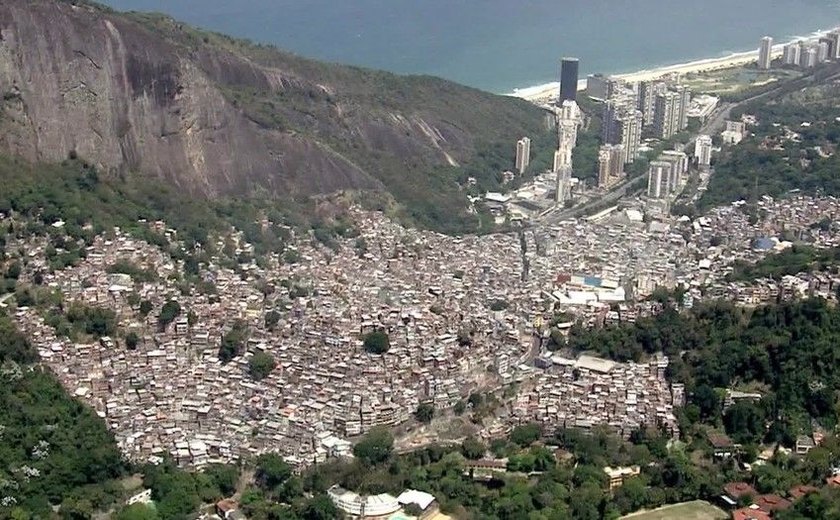 Escolas voltam ao normal na Rocinha após 6 dias