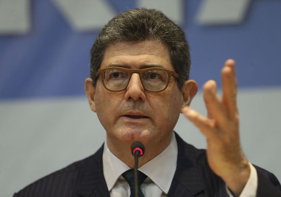 Presidente do BNDES pede demissão