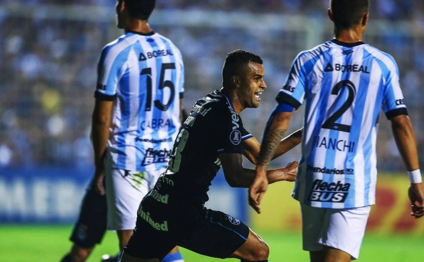 Grêmio derrota Tucumán e está com um pé na semifinal da Libertadores